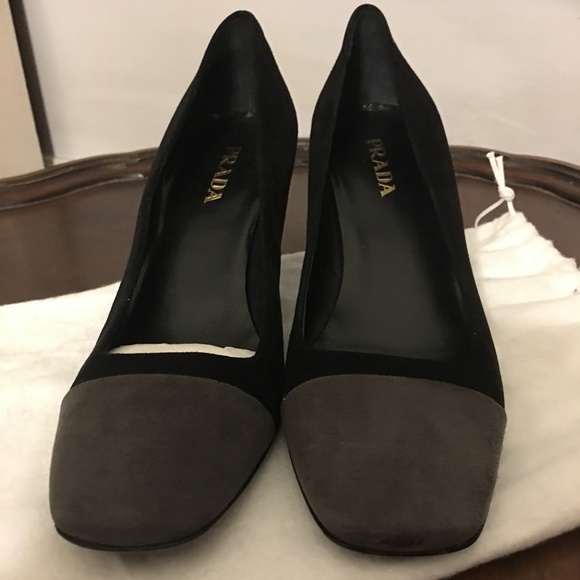 BLACK AND GREY SUEDE PRADA PUMPS PREVIOUSLY LOVED - Picture 1 of 8